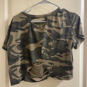 Camo Crop Top💚✨
